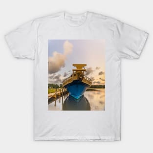 Calabash  fishing boat T-Shirt